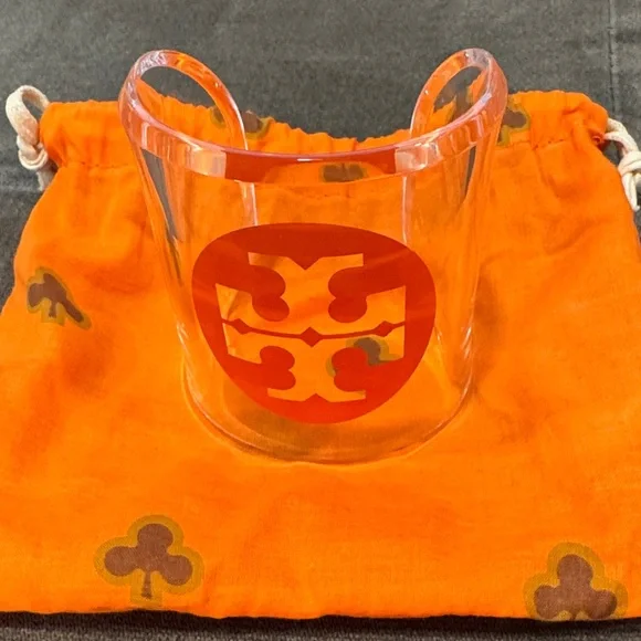 Tory Burch LUCITE CUFF BRACELET ORANGE LOGO - Picture 5 of 7